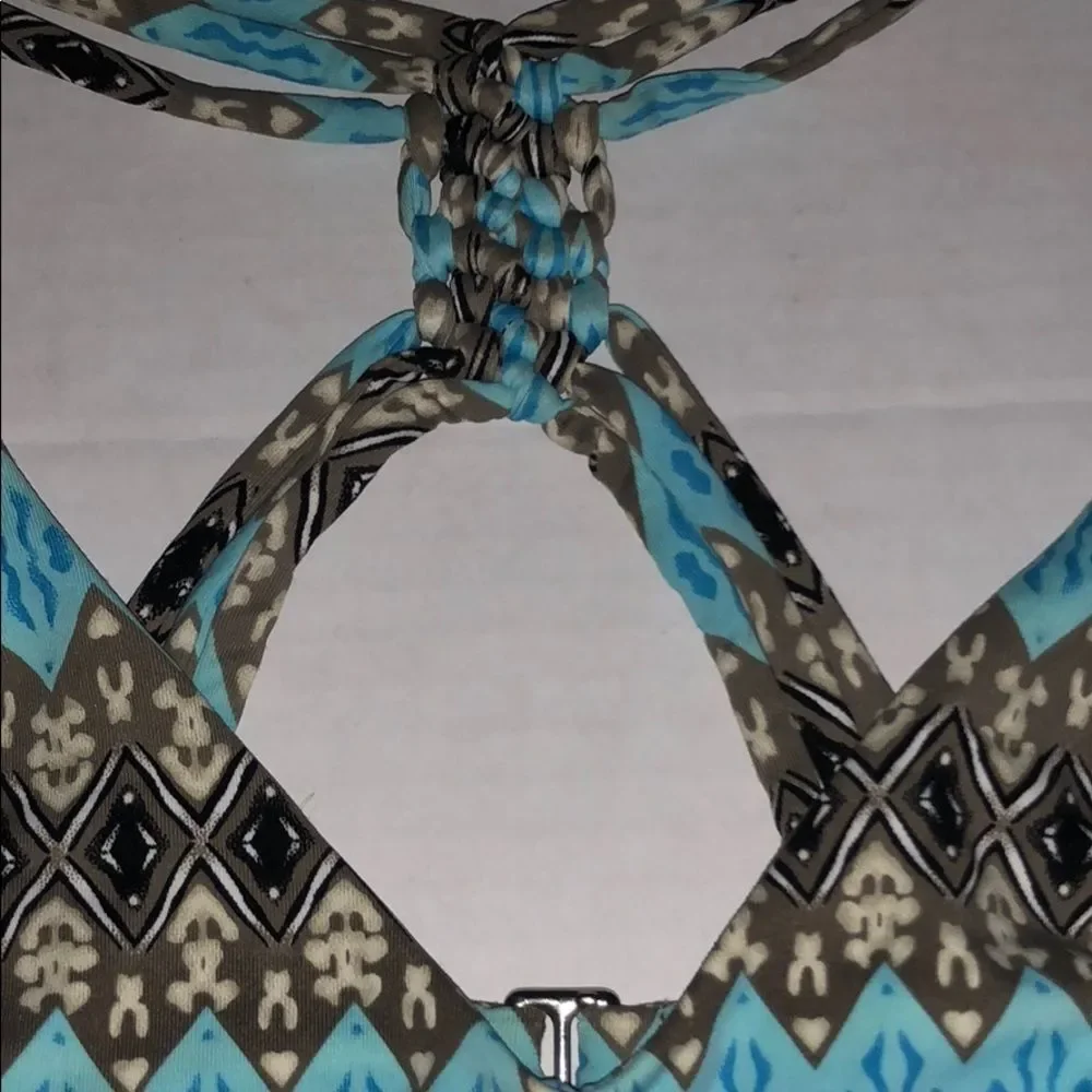 Frankie's Bikinis Braided‎ Bikini Top